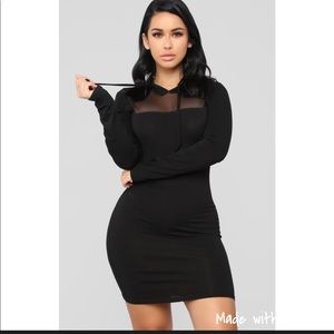 SOLD Fashion nova hooded dress 🖤